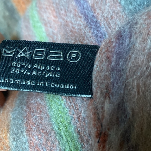 Shupaca Alpaca Wool Blend Stripe Scarf - Picture 4 of 5